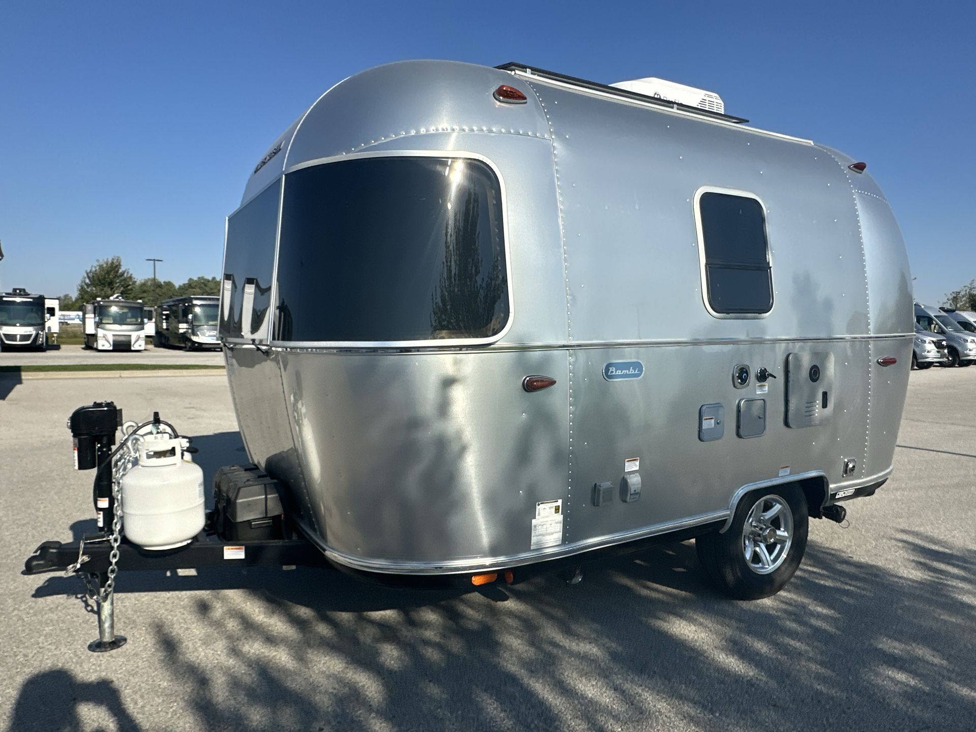 2026 Airstream 16RB Base