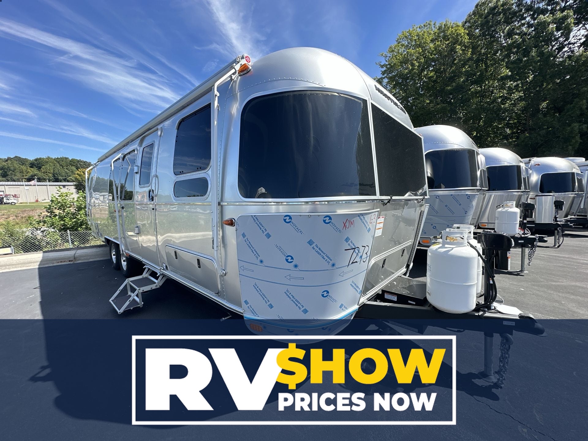 2026 Airstream 30FBBT Base