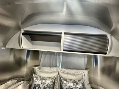 2025 Airstream 16RB Base