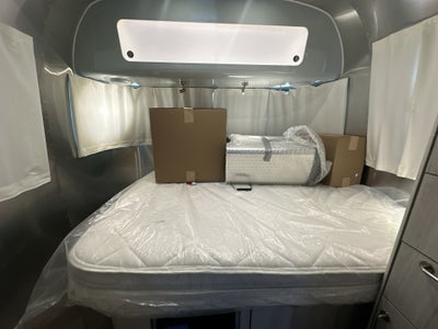 2025 Airstream 25FBQ Base