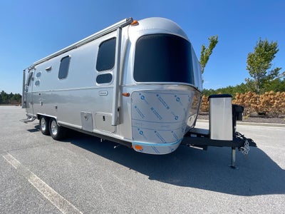 2026 Airstream 25FBT Base