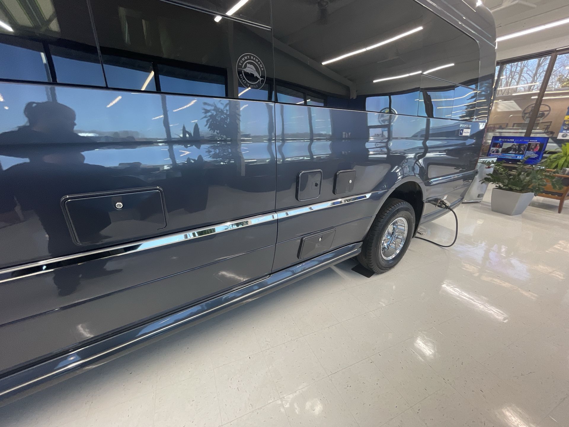 2026 Airstream 24GL Base