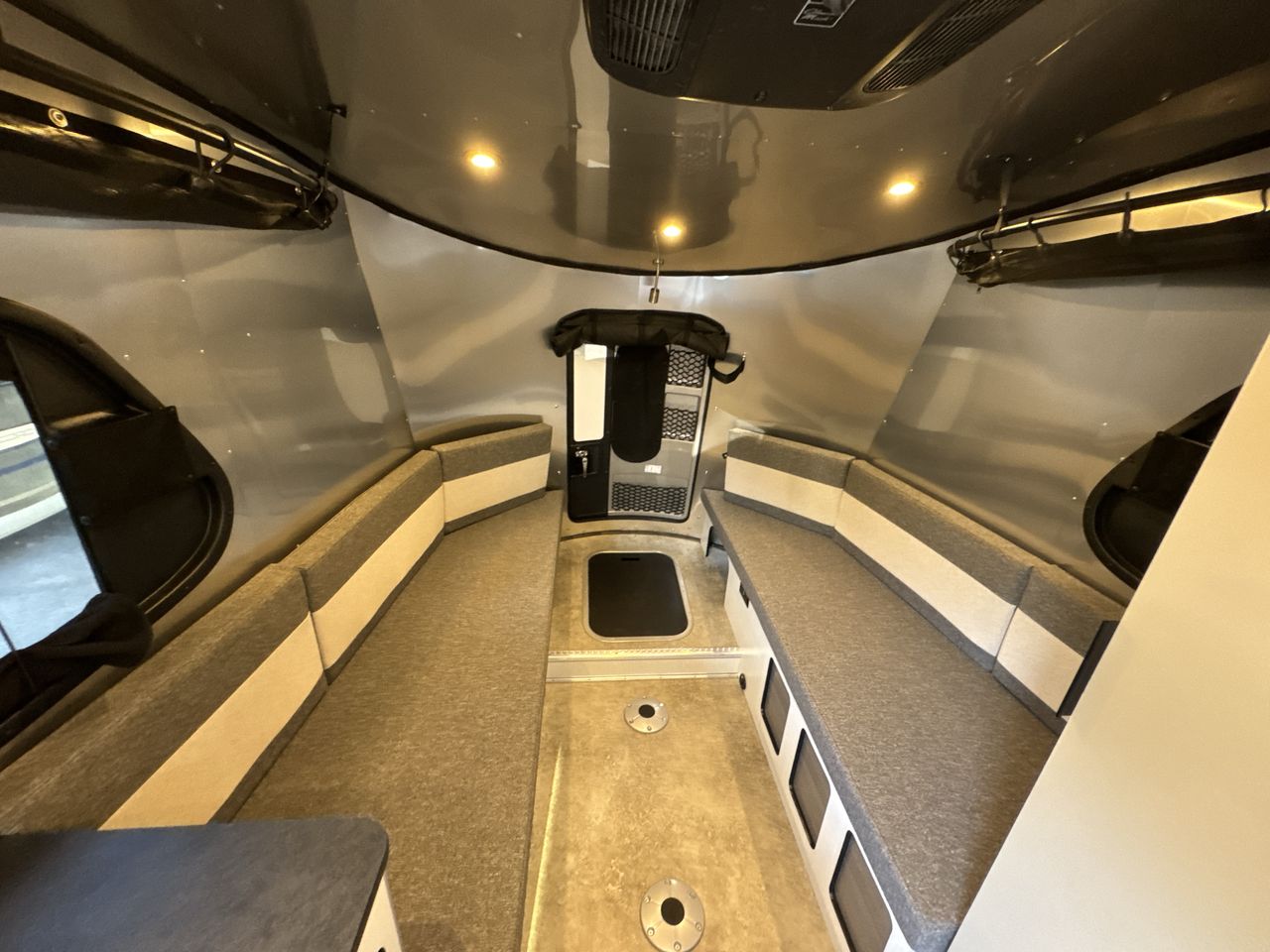2026 Airstream 20Xe Base