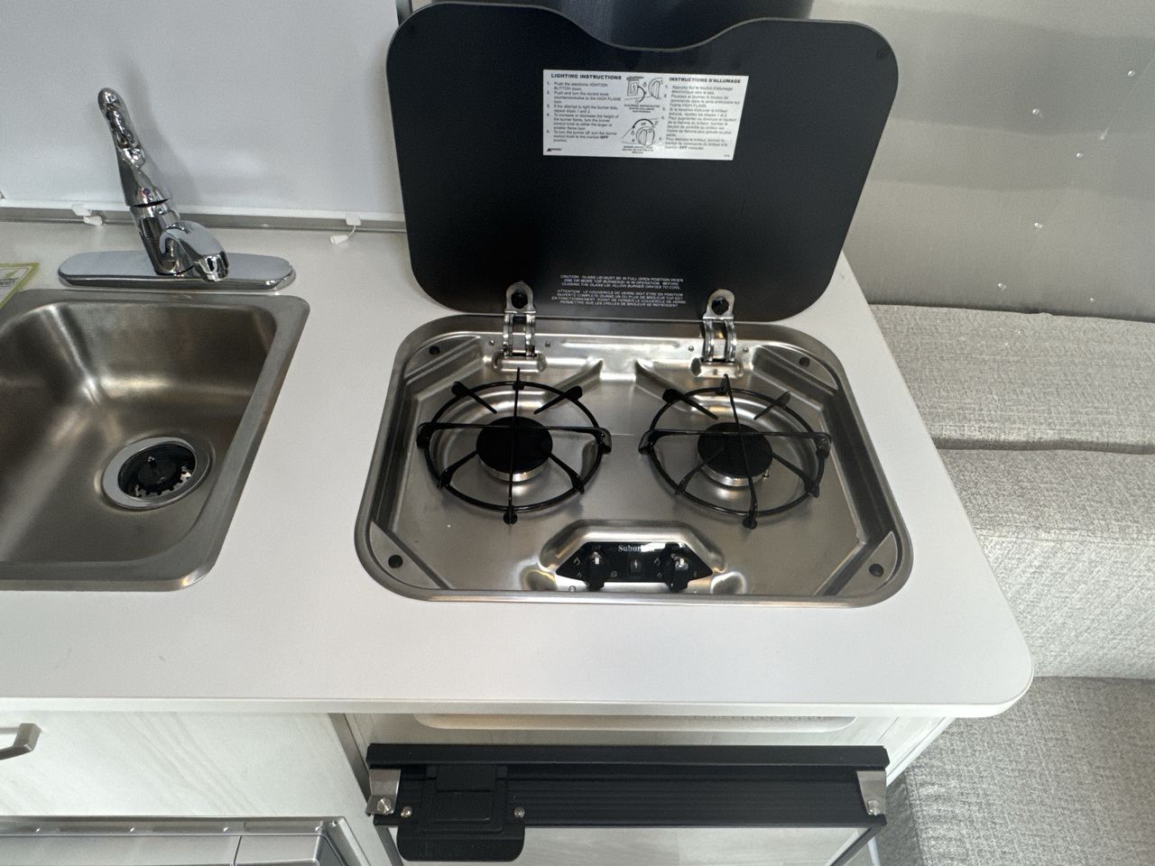 2025 Airstream 16RB Base