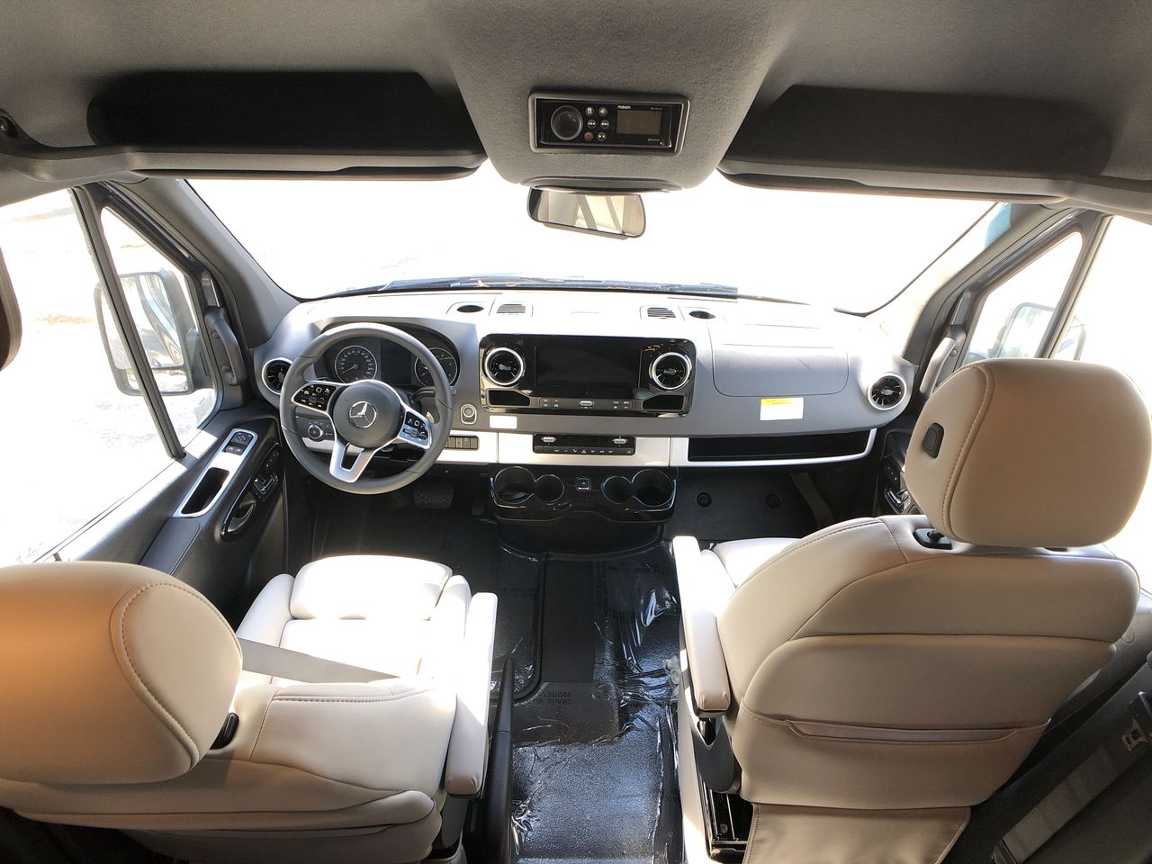 2025 Airstream 24GT Base