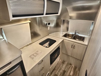 2025 Airstream 20FB Base
