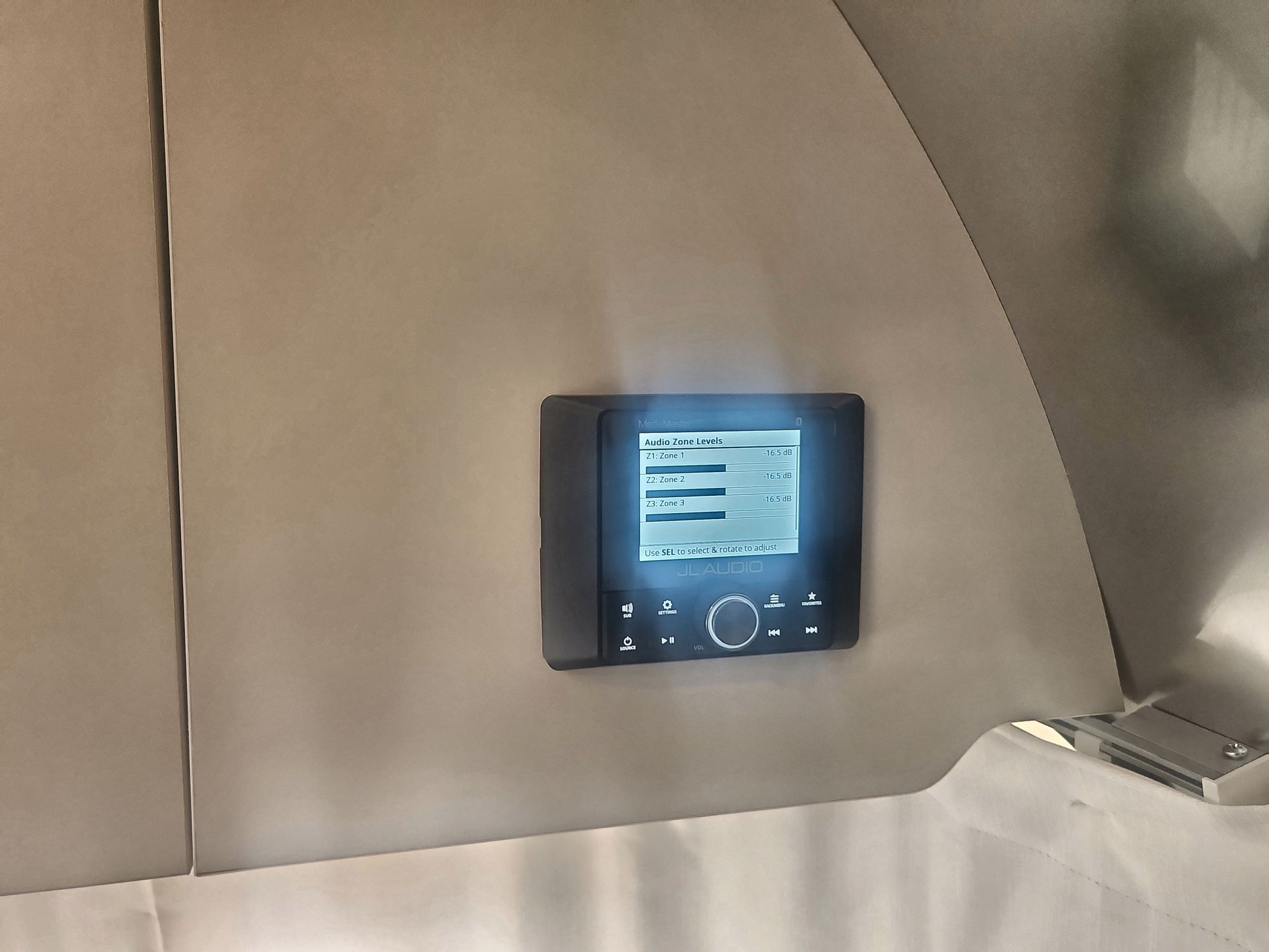 2026 Airstream 28RBT Base