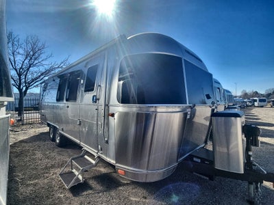 2026 Airstream 28RBT Base