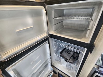 2026 Airstream 28RBT Base