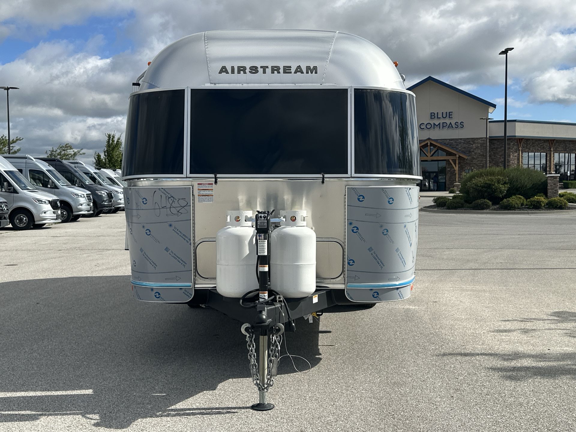 2025 Airstream 23FBT Base