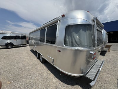 2026 Airstream 27FBQ Base