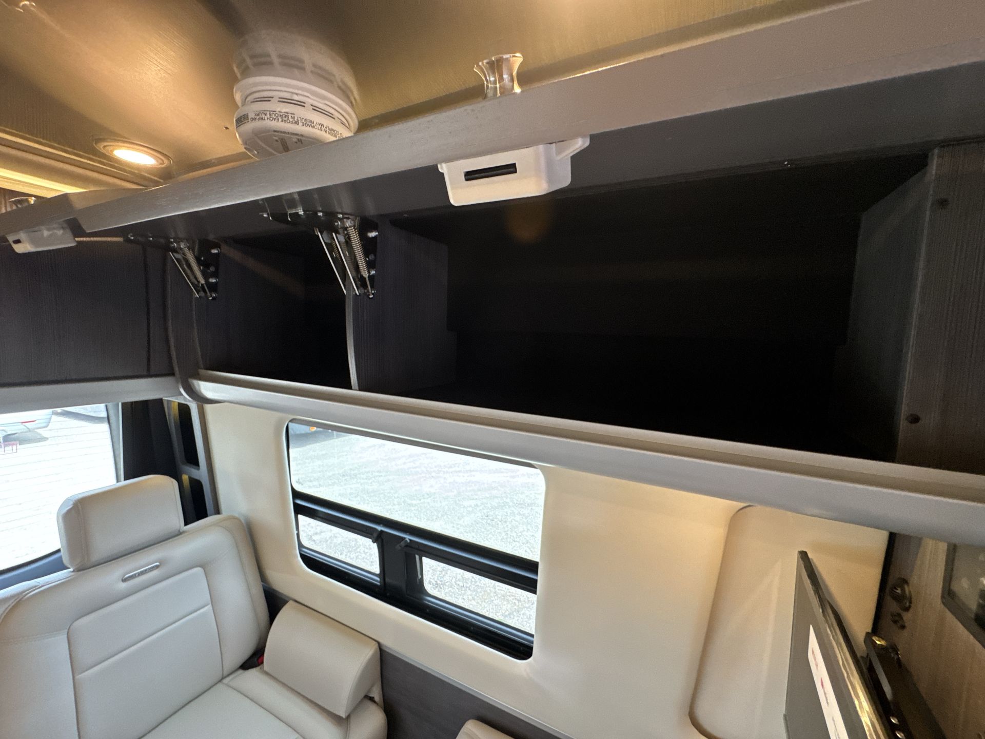 2025 Airstream 24GT Base