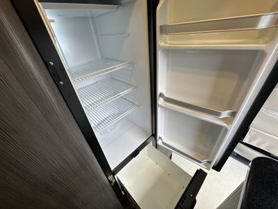 2025 Airstream 24GT Base