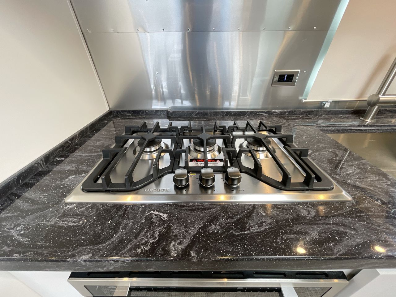 2026 Airstream 28RBQ Base