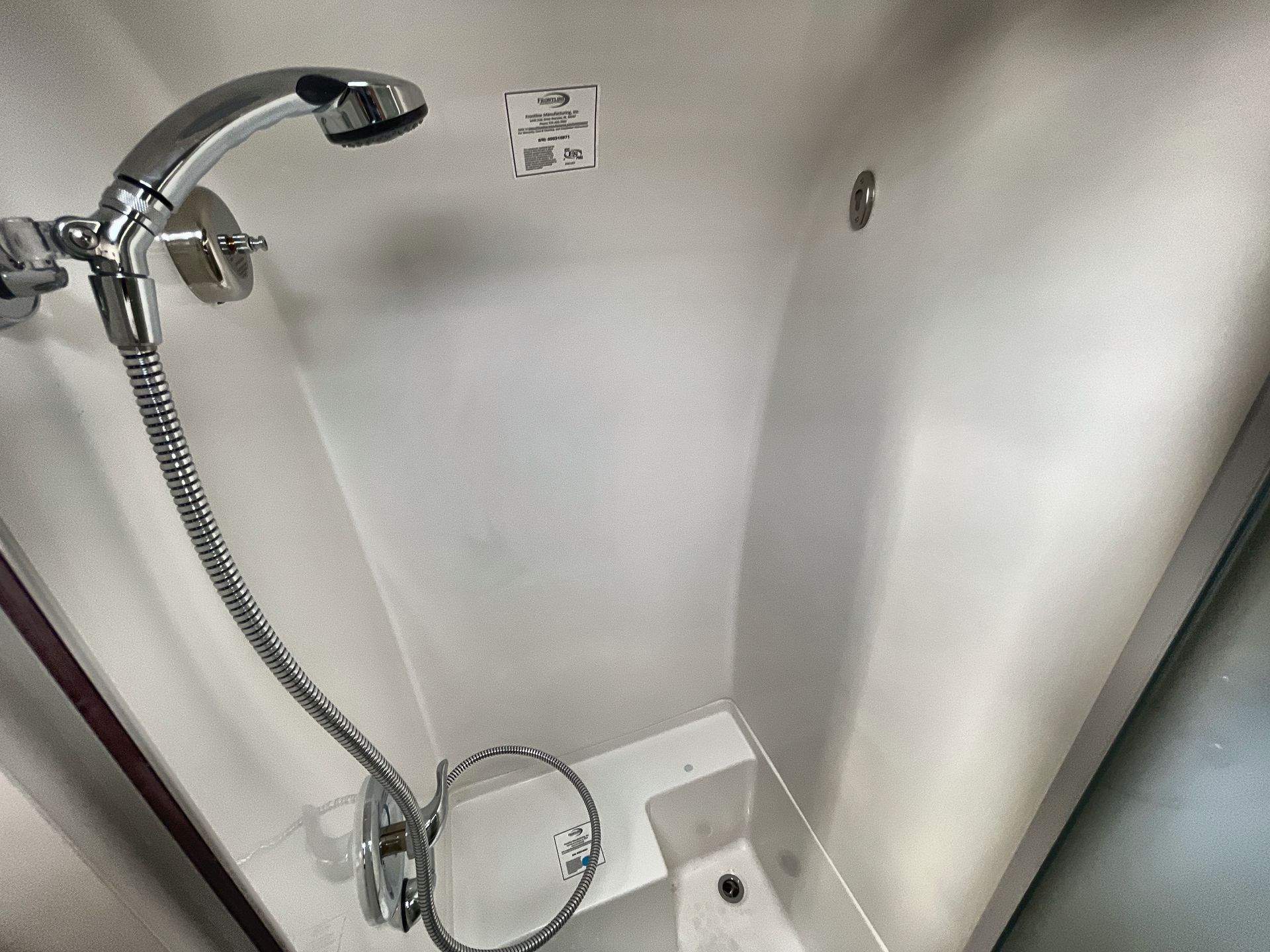 2026 Airstream 27FBQ Base