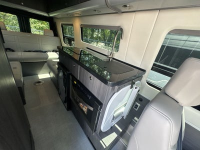 2026 Airstream 24GL Base
