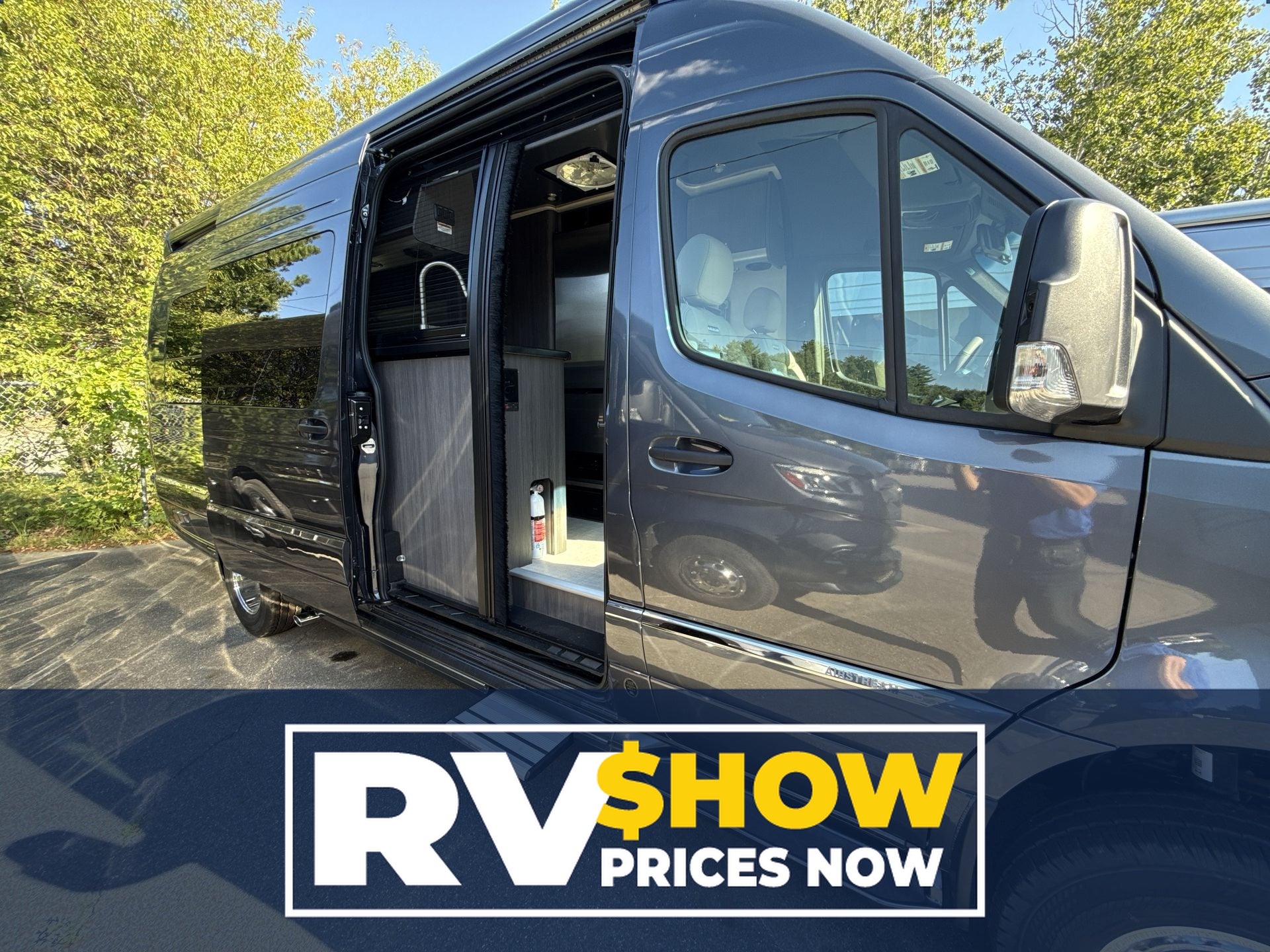 2025 Airstream 24GT Base