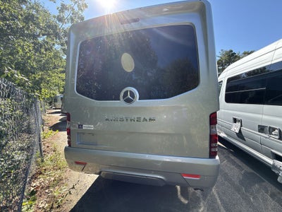 2026 Airstream Murphy Suite Base