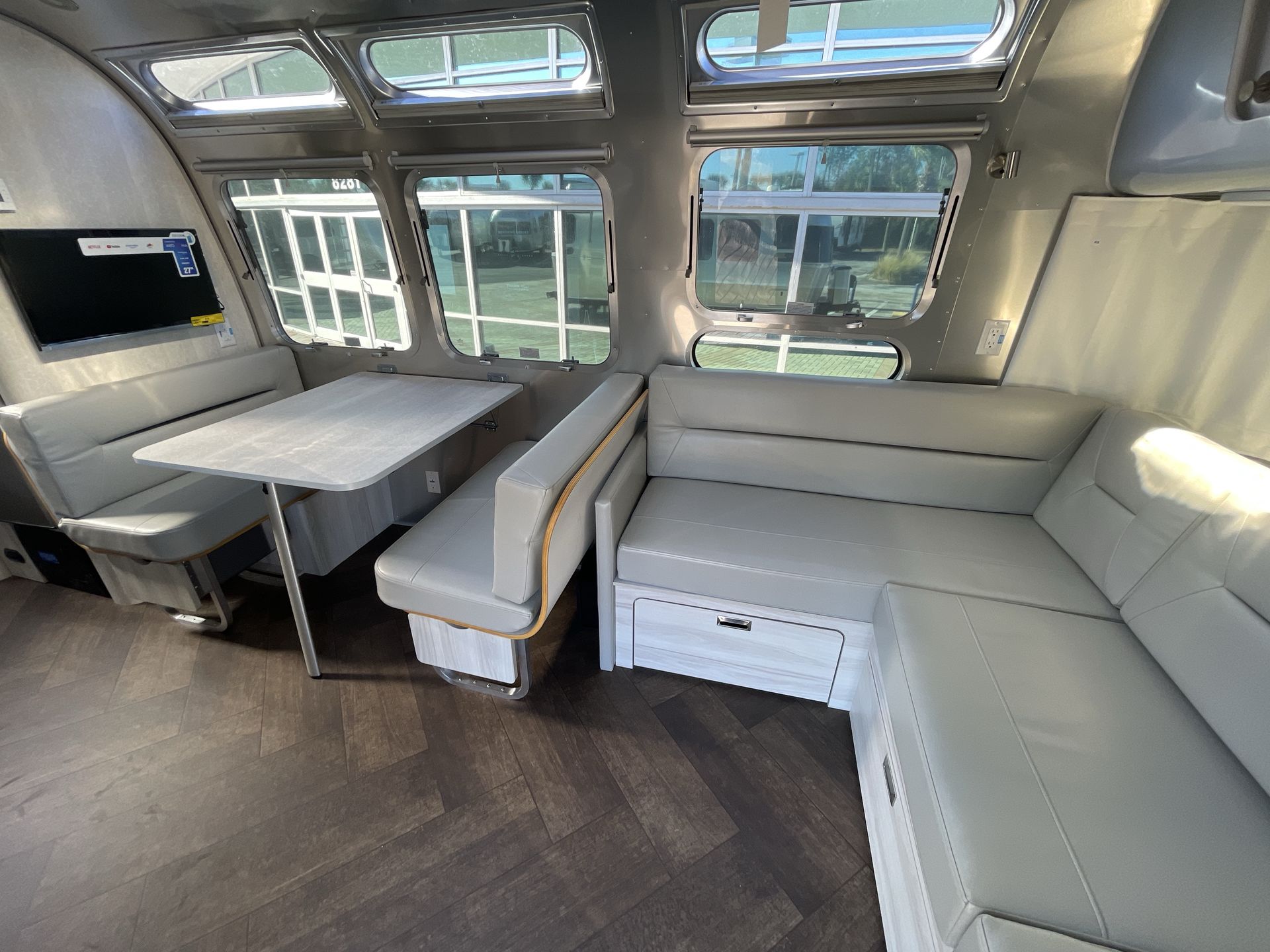 2026 Airstream 30RBQ Base
