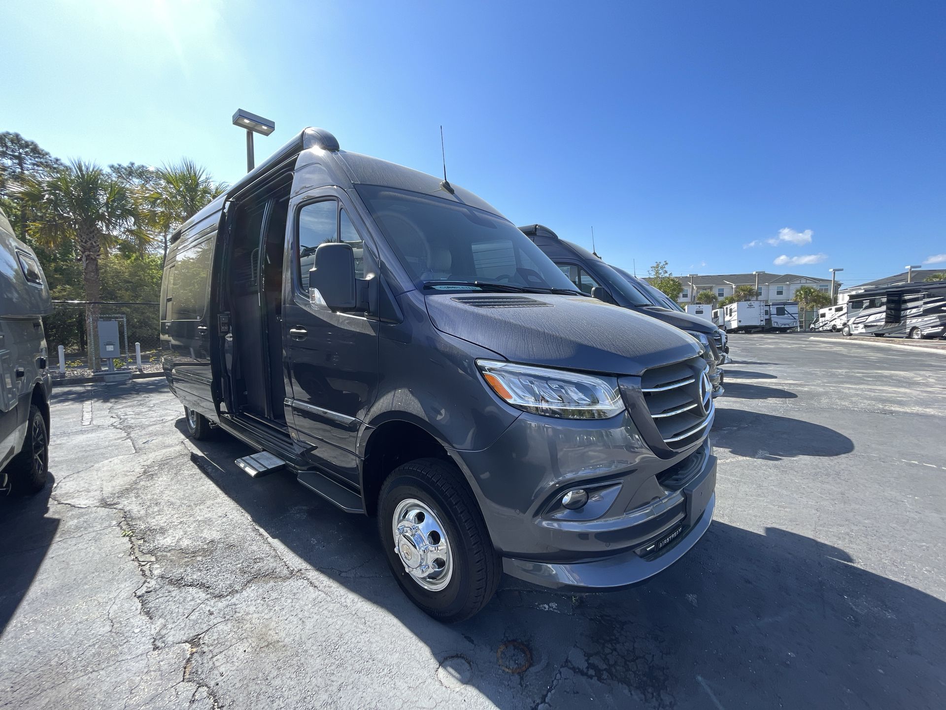 2025 Airstream 24GT Base