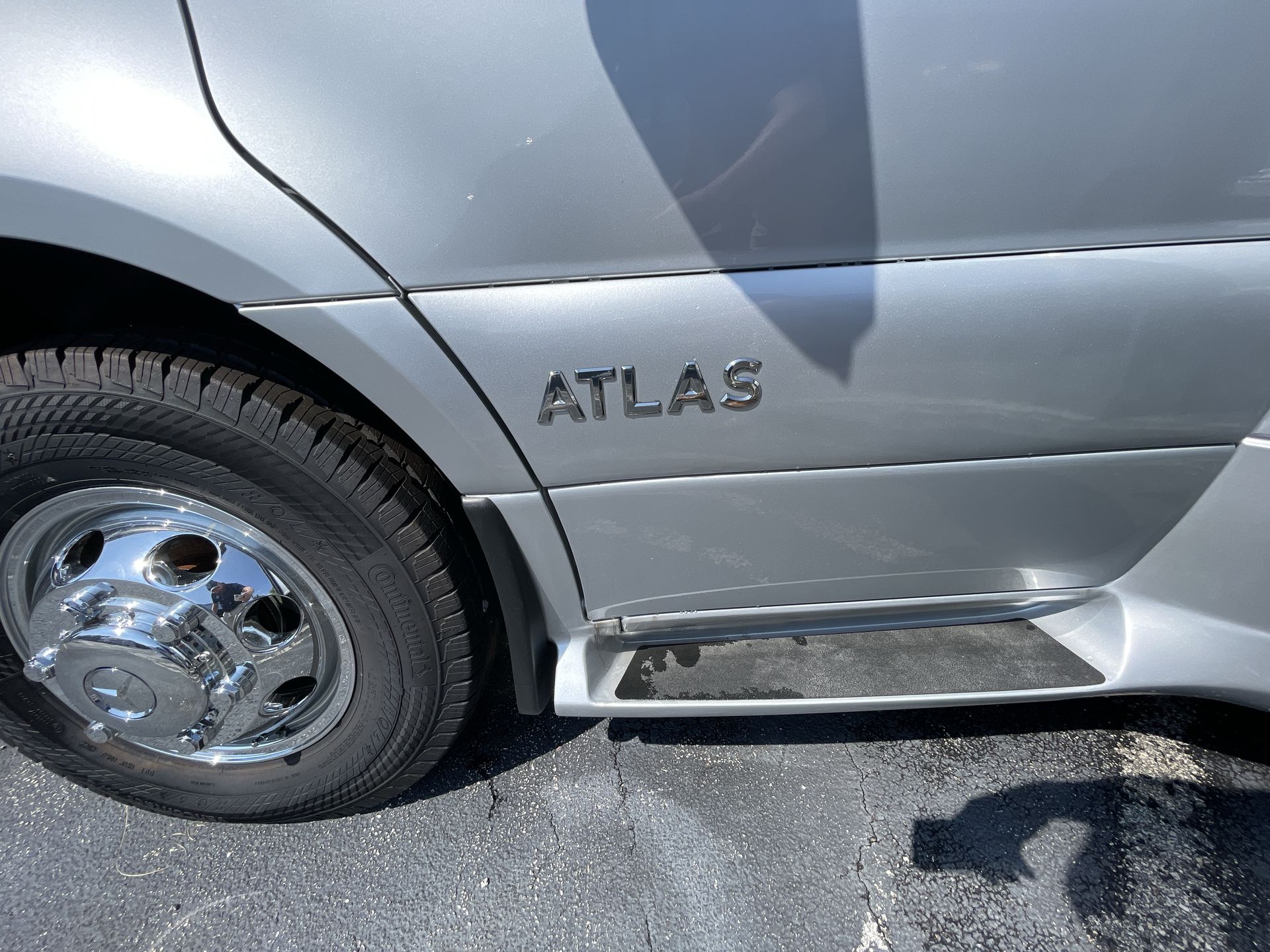 2025 Airstream Murphy Suite Base