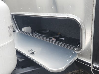 2025 Airstream 25FBT Base
