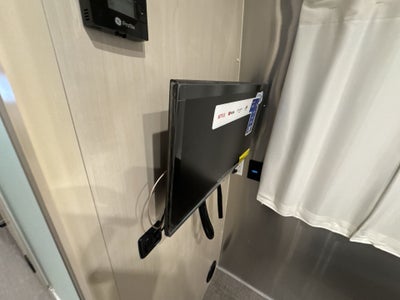 2026 Airstream 25FBQ Base