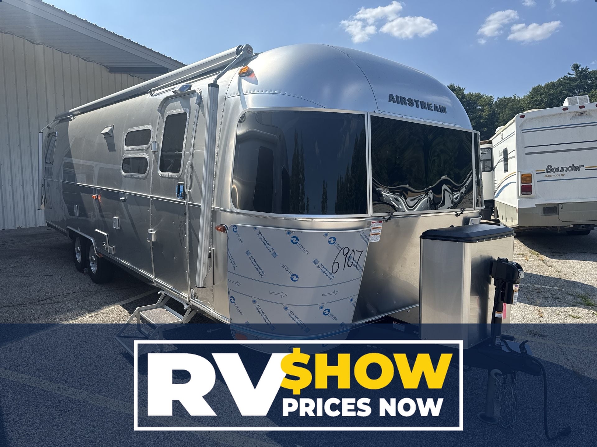 2025 Airstream 30RBQ Base