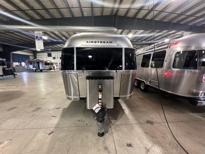 2025 Airstream 25FBQ Base