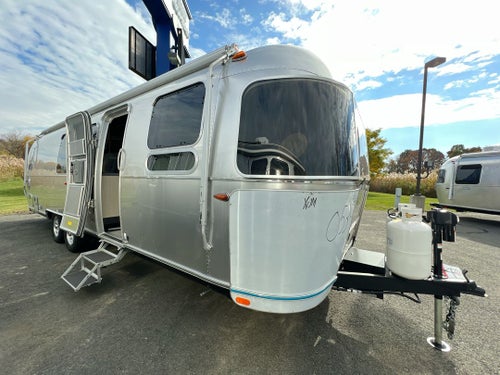 2026 Airstream 30FBBQ Base