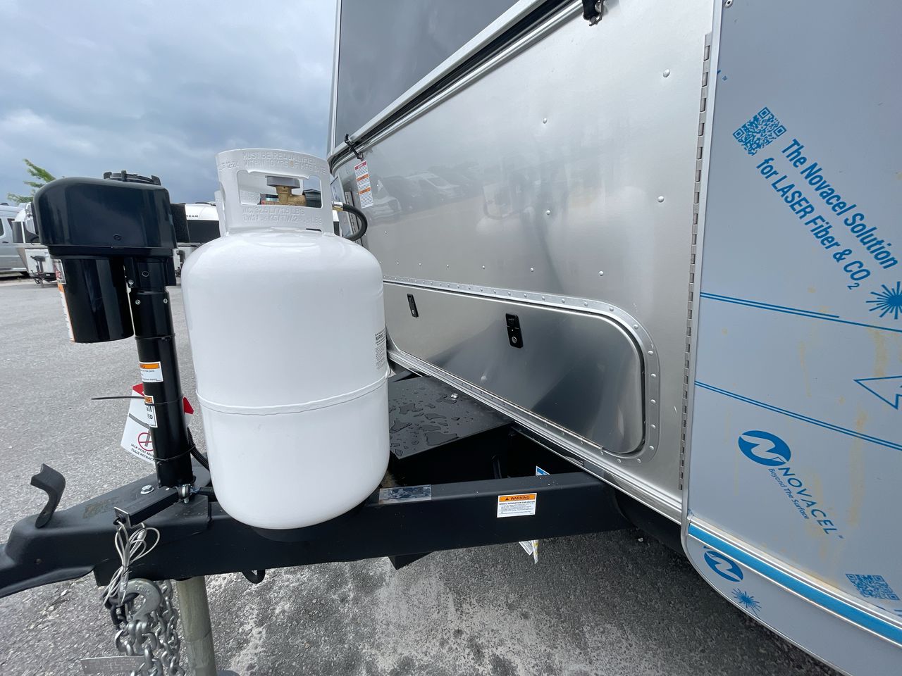 2025 Airstream 30FBBQ Base