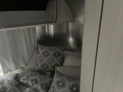 2026 Airstream 16RB Base