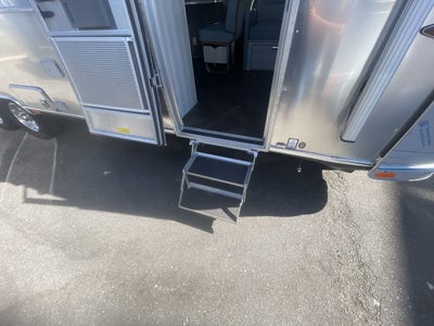 2026 Airstream 30RBT Base