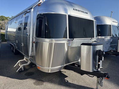 2026 Airstream 30RBQ Base