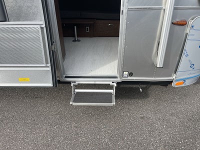 2026 Airstream 30RBQ Base