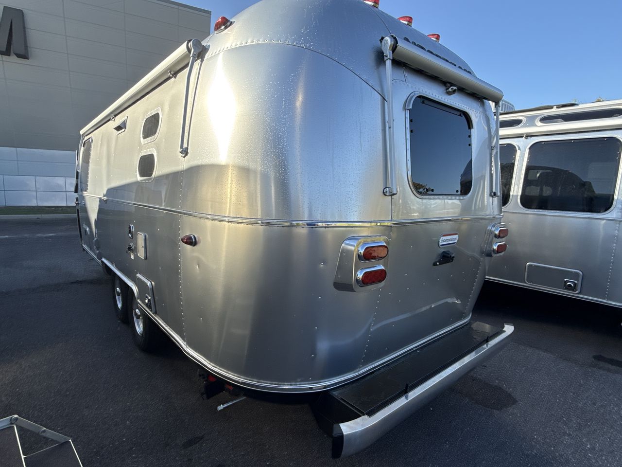 2026 Airstream 23FBT Base