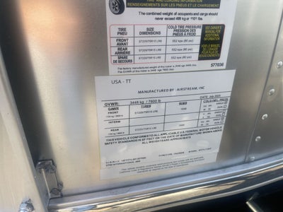 2026 Airstream 27FBT Base