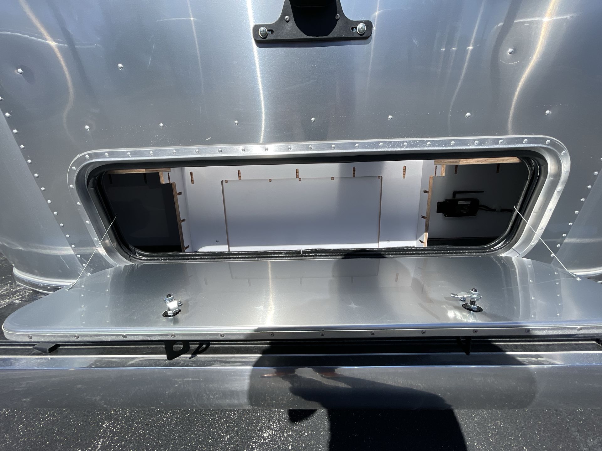 2026 Airstream 27FBT Base
