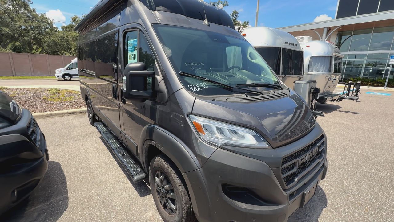 2026 Airstream Rangeline Base