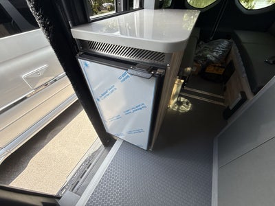 2025 Airstream 19X Base