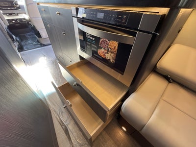 2026 Airstream 24GT Base