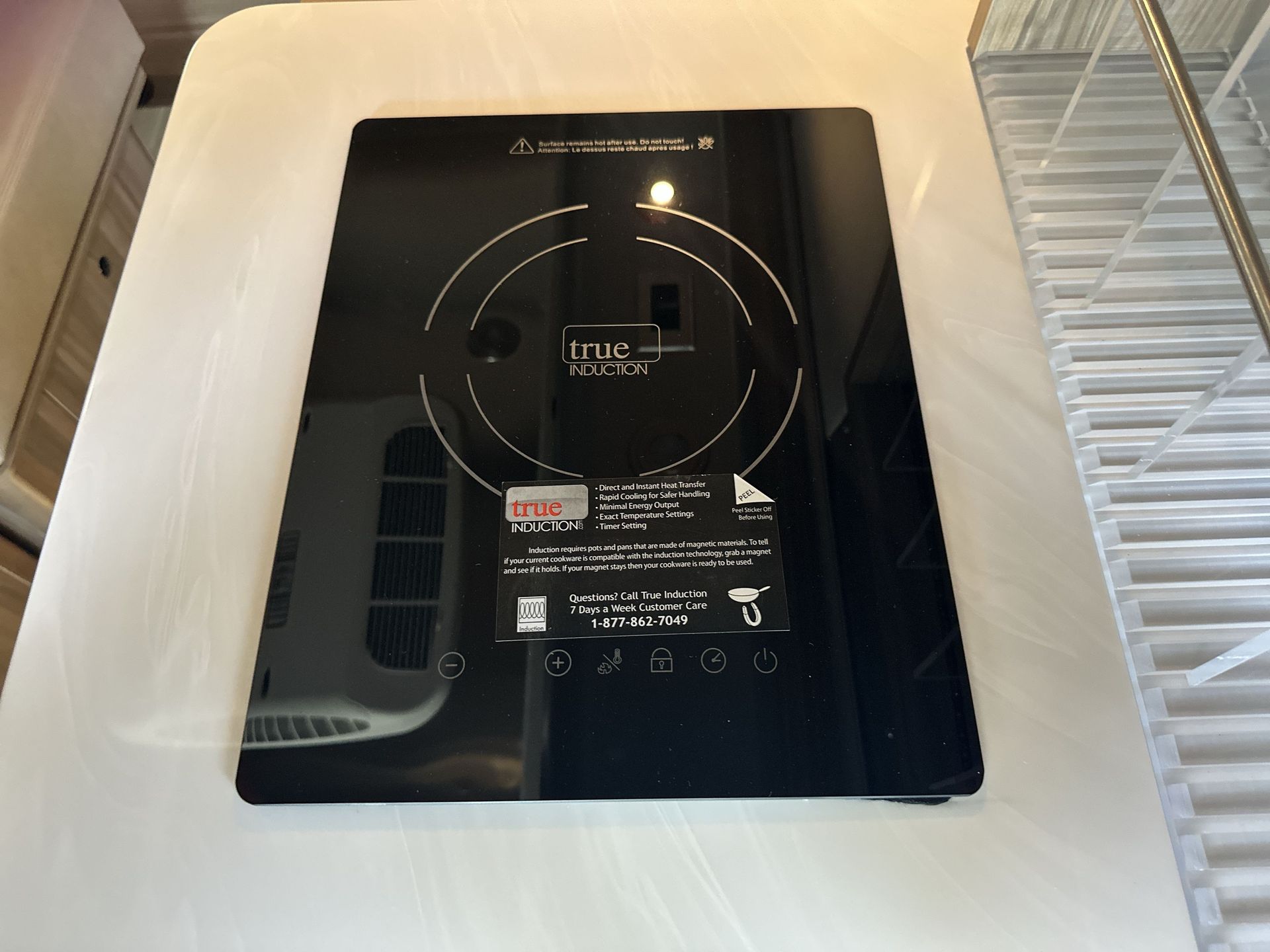 2026 Airstream 24GL Tommy Bahama Base