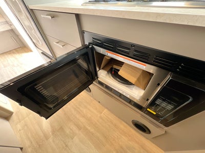 2025 Airstream 20FB Base