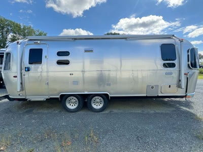 2025 Airstream 25FBQ Base