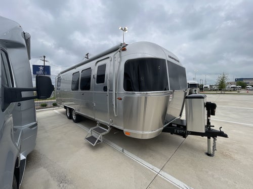 2026 Airstream 28RBQ Base